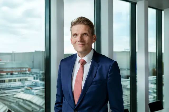 Torsten Derr verlässt Schott nach 22 Monaten wieder.  | Foto: -/Schott AG/dpa