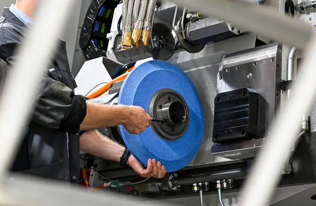 Tarifrunde für die Metall- und Elektroindustrie: Erste Verhandlungsrunde Anfang Oktober. (Symbolbild) | Foto: Jens Kalaene/dpa