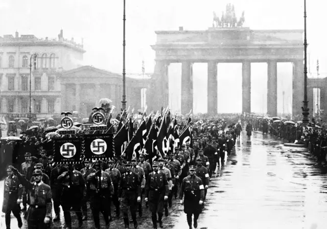 Babylon Berlin: Ein begleitendes Lernangebot behandelt die Machtübernahme der Nationalsozialisten im Jahr 1933. | Foto: SWR - Südwestrundfunk, Foto: SWR/picture alliance