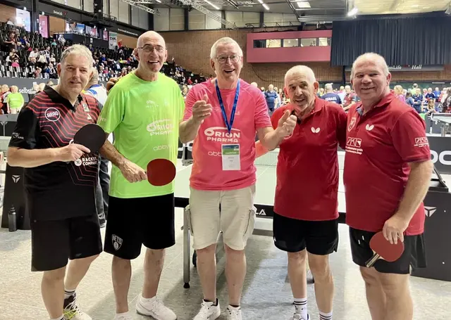 Deutlich sichtbar: freundliches, fast familiäres Miteinander bei der PINGPONGParkinson WM in Hannover. | Foto: Kadel / Hebrank