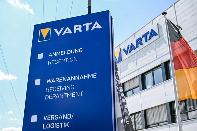 Der Varta-Insolvenzverwalter hofft auf eine Investorenlösung. (Archivbild) | Foto: Jason Tschepljakow/dpa