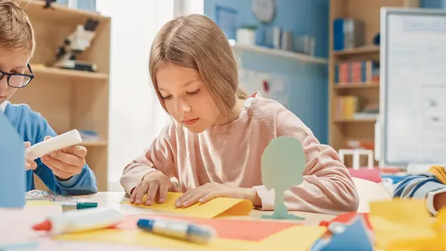 Die Jugendkunstschule Mannheim erweitert ihr Programm um fortlaufende Kreativkurse für Kinder und Jugendliche. | Foto: Dusan Petkovic
