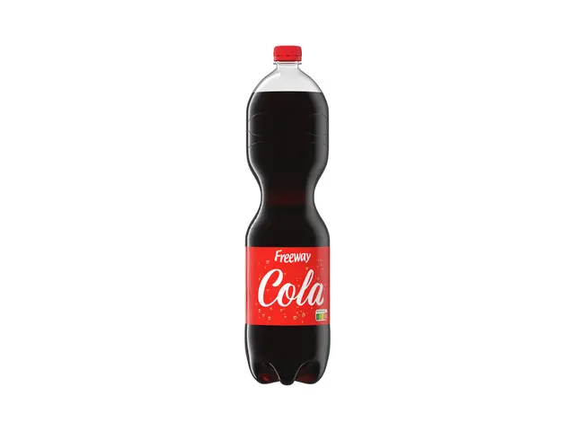 Lidl senkt die Preise für über 30 Snacks, Süßwaren und Erfrischungsgetränke – etwa Freeway Cola (1,5 Liter) für 0,49 Euro statt 0,65 Euro. | Foto: Lidl, Foto: Lidl