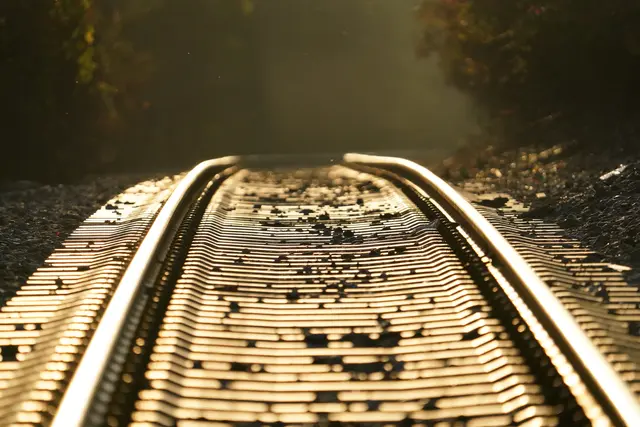 Symbolbild: Die Deutsche Bahn startet am Montag, 5. Oktober, Bodenuntersuchungen für die neue Güterzugstrecke zwischen Hohberg und Kenzingen entlang der A5. | Foto: Deutsche Bahn AG / Volker Emersleben