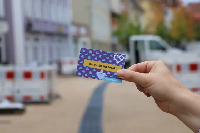Geöffnete Geschäfte in der Königstraße sollen trotz Baustelle mehr Kundschaft anziehen. | Foto: Stadt Landau
