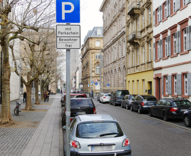 Besucherparkausweise sind in Mannheim jetzt auch an zwei Tourist-Info-Standorten erhältlich. | Foto: Stadt Mannheim