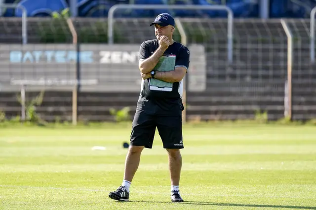 Waldhof-Trainer Rui Mota und seinem Team steht bald eine englische Woche ins Haus. | Foto: Zimmermann/PIX-Sportfotos