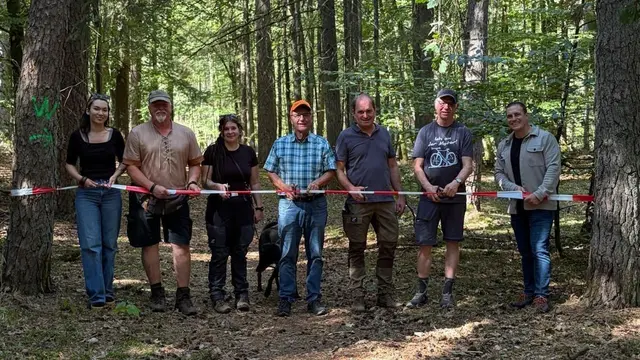 In Hütschenhausen ist das neue Wanderwegenetz Natur+Kultur mit fünf Rundwegen und vier Bewegungsstationen eröffnet worden. | Foto: Ortsgemeinde Hütschenhausen