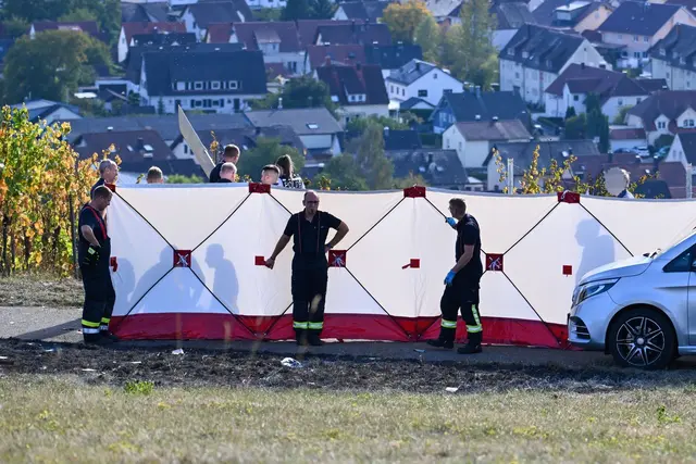 Noch ist vieles unklar nach dem Absturz eines Kleinflugzeuges. | Foto: Marius Bulling/onw-images/dpa