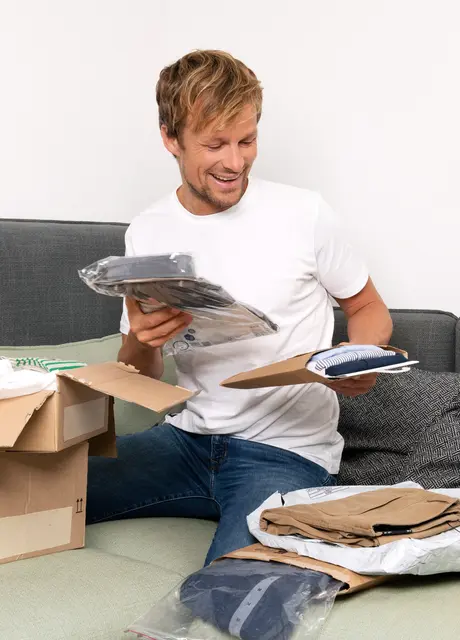 Mülltrennung nach dem Shopping: Papier und Kunststoff richtig entsorgen. | Foto: Initiative "Mülltrennung wirkt", Foto: Marcella Merk