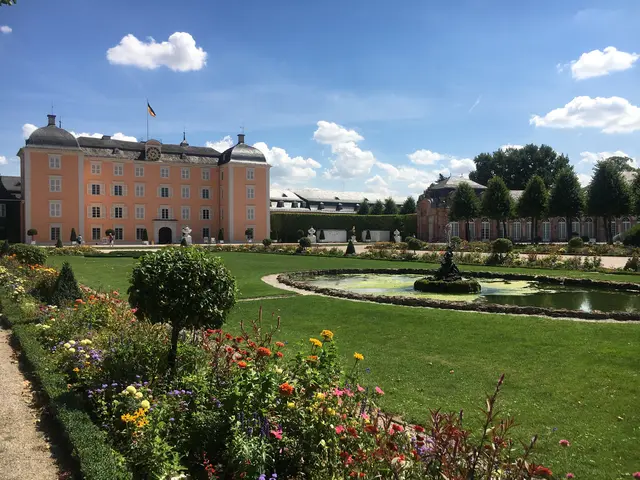 Bild 10: Schlosspark in Schwetzingen | Foto: Birgit Kaul