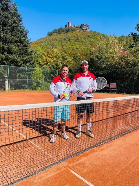 Der TC Rot-Weiß Annweiler hat die Saison mit einem Doppelturnier und einem Helferfest beendet. | Foto: TC Rot-Weiss Annweiler