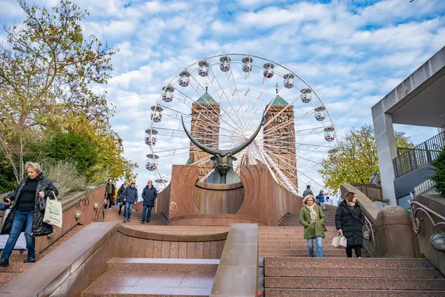 Zum Novembermarkt in Pirmasens gibt es Riesenrad-Gutscheine vorab zum günstigeren Preis. | Foto: Stadt Pirmasens