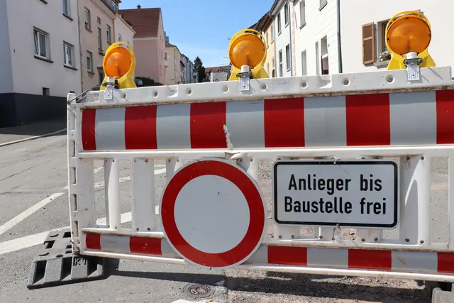 Die Mathildenstraße steht vor einem Ausbau mit neuen Gehwegen, Parkplätzen und Beleuchtung. | Foto: Stadt Pirmasens
