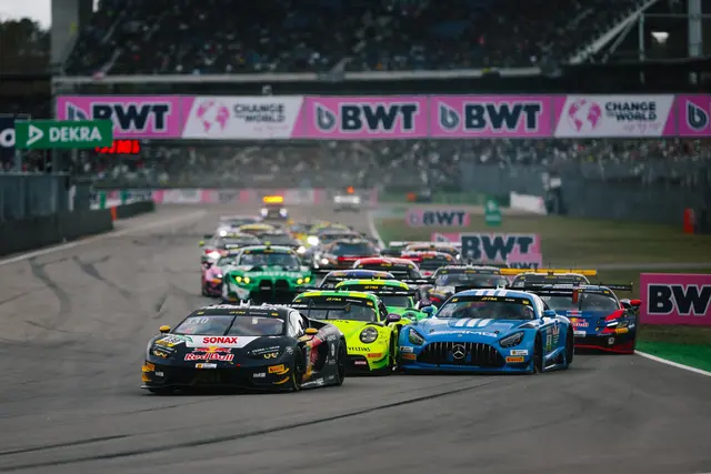  Angeführt von Pole-Setter Luca Engstler ging die DTM in den Samstagslauf
 | Foto: ADAC Racing