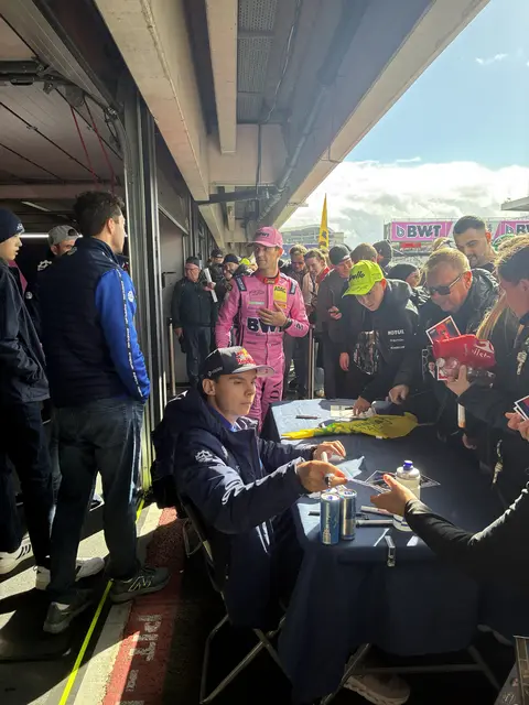 Autogrammstunde | Foto: amue