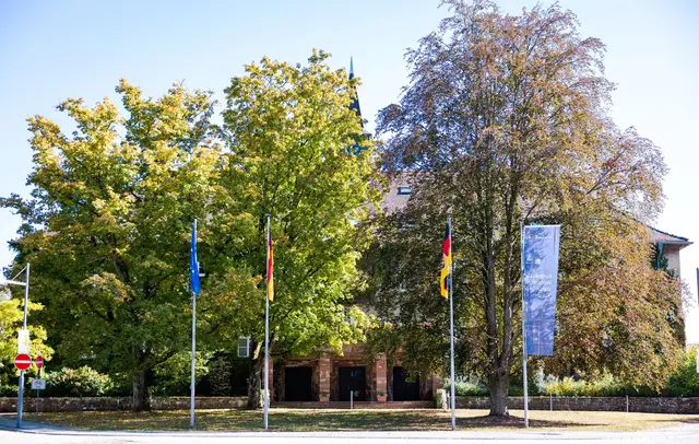 An der Universität des Saarlandes hat heute das neue Wintersemester begonnen. (Symbolbild) | Foto: Laszlo Pinter/dpa