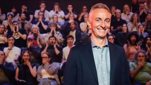 Lass dich überwachen!: Die ZDF-Show verbindet digitale Fundstücke mit ungewöhnlichen Spielideen und inszenierten Aktionen. | Foto: ZDF/Ben Knabe