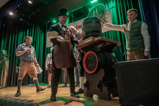 Fassanstich beim 24. Bellheimer Bockbierfest am 9. Oktober 2026 in der Festhalle Bellheim. | Foto: Paul Needham