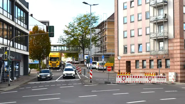 Die Kaiserstraße ist ab dem Bereich Schäferstraße/Landauer Straße stadtauswärts gesperrt | Foto: Frank Schäfer