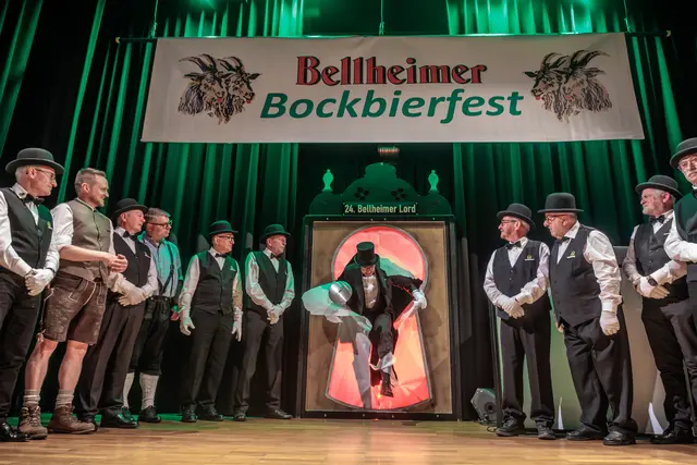 Andreas Bantele ist der 24. Bellheimer Lord. Er wurde am Freitagabend, 9. Oktober 2026, beim traditionellen Bockbierfest in der Bellheimer Festhalle feierlich in sein Amt für die Saison 2026/2027 eingeführt. | Foto: Paul Needham