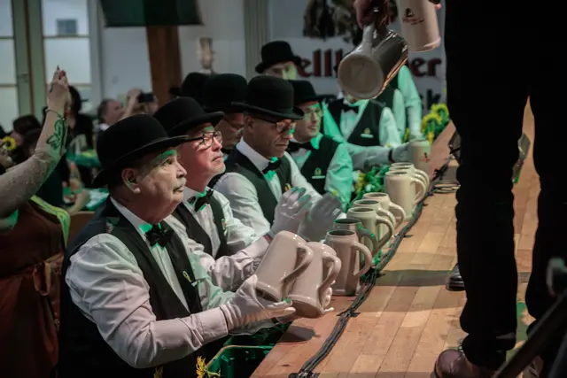 Der Club der Bellheimer Lords beim 24. Bockbierfest in der Festhalle Bellheim. | Foto: Paul Needham
