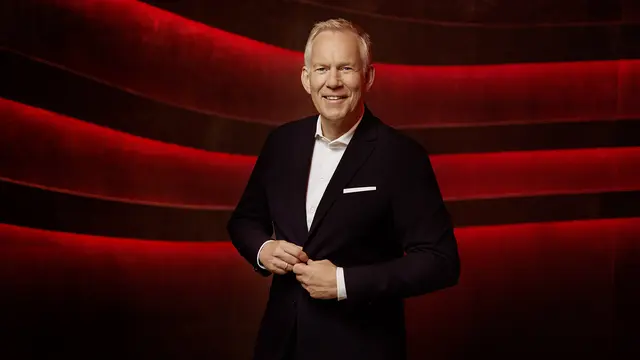 Der Quiz-Champion: Das Österreich-Deutschland-Special verbindet fünf Wissensduelle mit Kandidatenpaaren aus beiden Ländern. | Foto: ZDF/Christoph Neumann