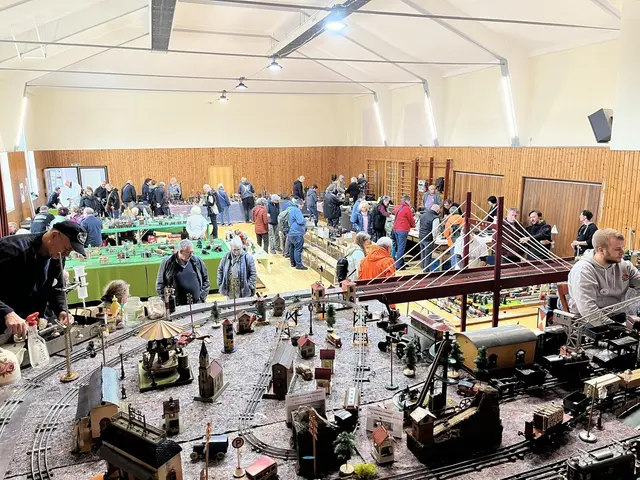 Beim Bing-Museumsfest in Freinsheim dreht sich Ende Oktober alles um historisches Spielzeug und technische Vorführungen. | Foto: Förderverein Spielzeugmuseum Freinsheim e.V.