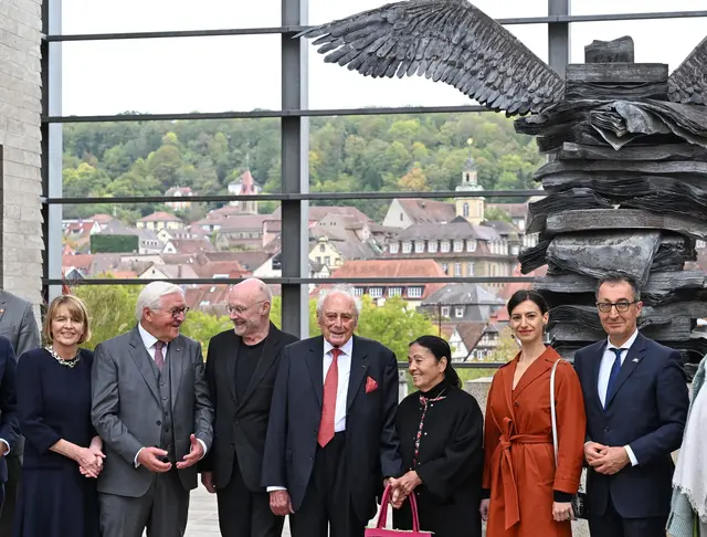 Wiedereröffnung der erweiterten Kunsthalle Würth mit Bundespräsident Frank-Walter Steinmeier. (Foto - aktuell) | Foto: Bernd Weißbrod/dpa
