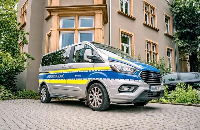 Beim Weinlesefest sorgten Ordnungsdienst und Verkehrsüberwachung für Sicherheit und freie Wege. | Foto: Daniel Läwedey