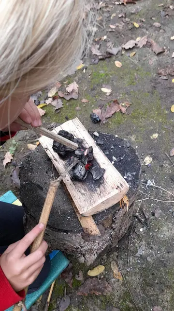 In Klingenmünster gibt es zwei Natur-Workshops für Kinder ab 7 Jahren. | Foto: Lobby für Kinder e.V.