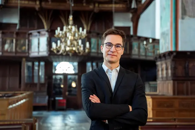 Im Speyerer Dom spielt Gregor Früh am Samstag, 24. Oktober, ein Orgelkonzert auf Chororgel und Hauptorgel. | Foto: Maximilan Busch