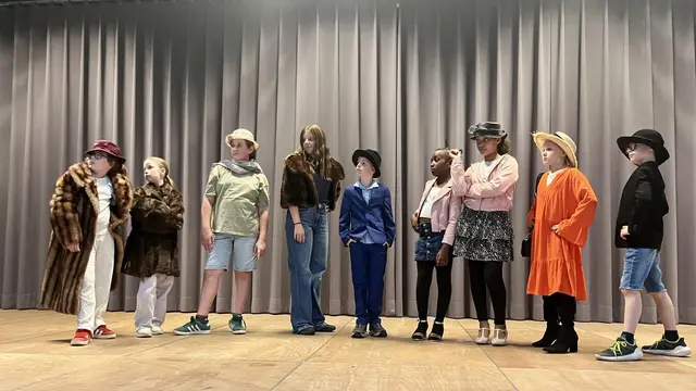 Das Kauderwelsch Theater in Neupotz sucht Mitwirkende für ein generationenübergreifendes Projekt. | Foto: Marianne Stein
