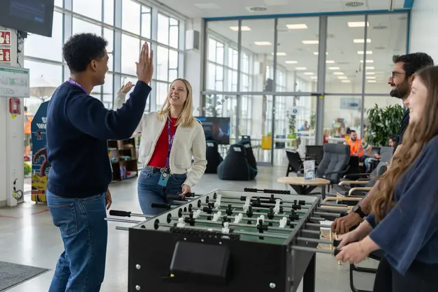 Amazon: 15 Milliarden Euro Investitionen 2025 in Deutschland und mehr als 3.000 neue Logistik-Arbeitsplätze durch Ausbau und Modernisierung von Standorten. | Foto: Amazon.de/Tony Matysik|ccd-gera.de