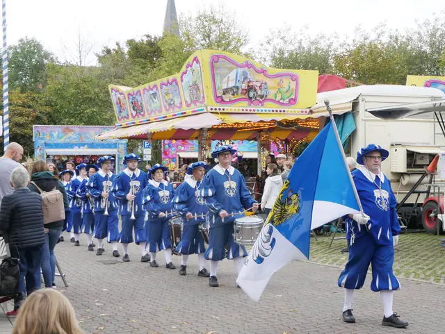 Neben Kerwen und Weinfesten gehören am Wochenende auch traditionelle Märkte wie der St. Gallusmarkt in Herxheim zum Programm in der Pfalz. | Foto: Daniela Trauthwein, VG Herxheim