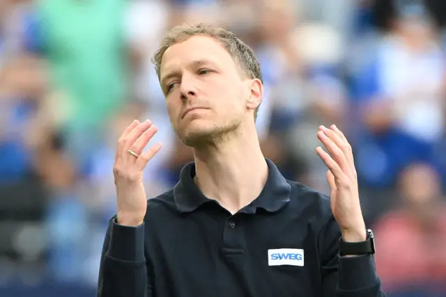 Maximilian Senft übernahm im Sommer den Trainerposten beim KSC. (Archivbild) | Foto: Uli Deck/dpa