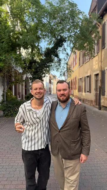 DJ Olde und Organist Timo Benß verbinden in St. Jakobus Tanzmusik und Kirchenorgel. | Foto: Stadt Germersheim