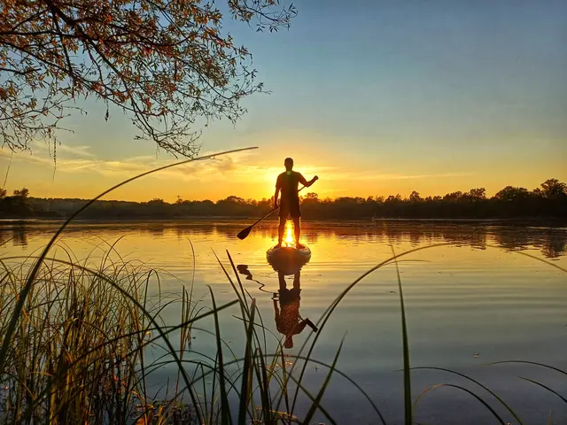Den August ziert dieses Foto eines Sommerabends am Marxweiher bei Waldsee. Fotografin ist Anita Lemmert. | Foto: Anita Lemmert