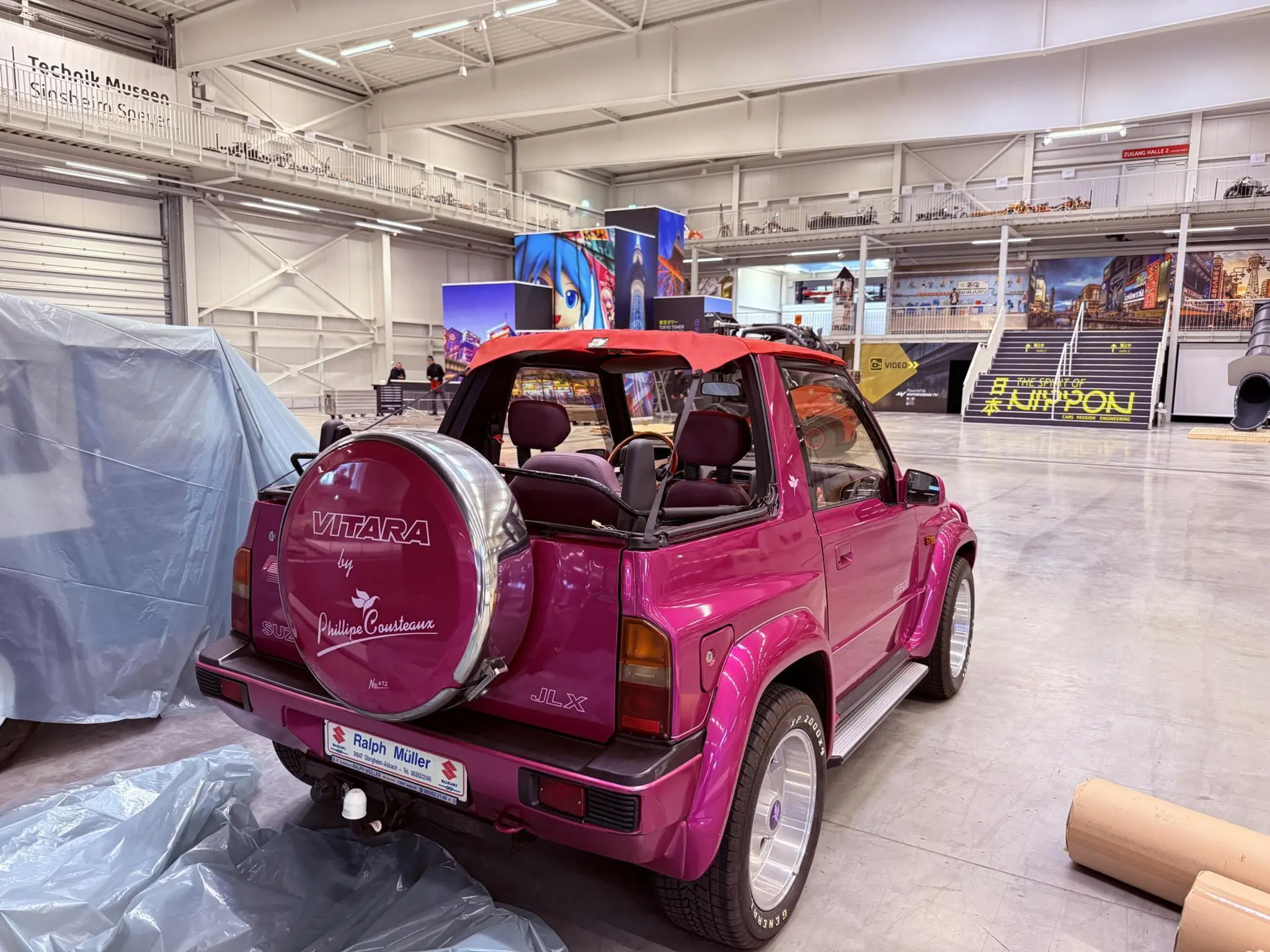 30 japanische VIP-Fahrzeuge beim Community Day in Sinsheim