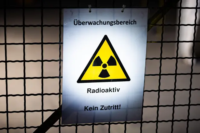 Wohin mit dem Atommüll? Die Suche nach einem Endlager in Deutschland geht weiter. (Symbolbild) | Foto: Moritz Frankenberg/dpa