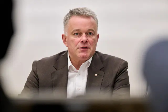 Unter dem Vorsitz des rheinland-pfälzischen Regierungschef Schnieder treffen sich die Ministerpräsidenten in Berlin. (Archivbild)  | Foto: Sebastian Gollnow/dpa