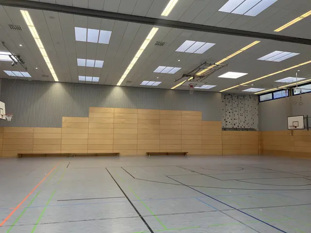 In den Herbstferien hat die Stadt Schulgebäude modernisiert und technische Anlagen erneuert. Hier Turnhalle Böbig. | Foto: Stadt Neustadt