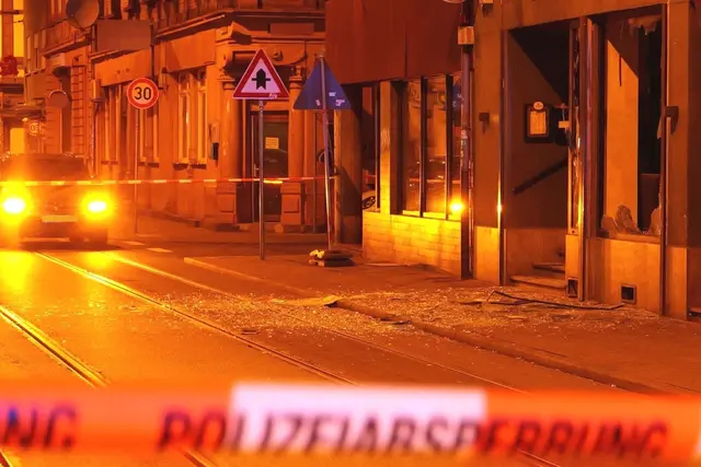 Die Polizei sagt noch nichts zu den Hintergründen. | Foto: Rene Priebe/dpa