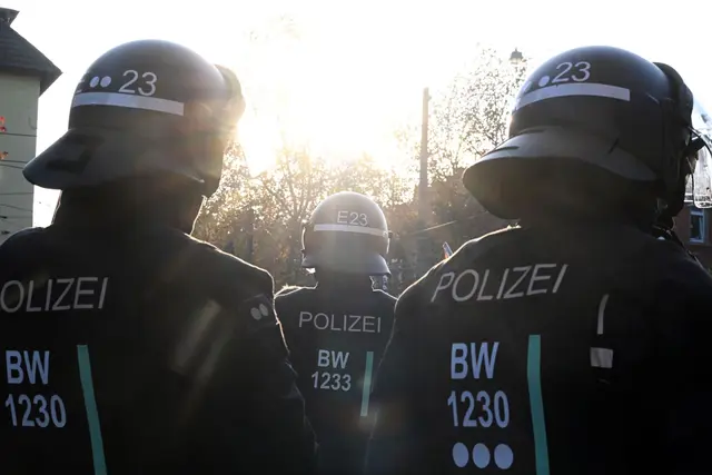 Die Polizei sieht sich vorbereitet für die Demonstration am Samstag. (Illustration) | Foto: Uli Deck/dpa