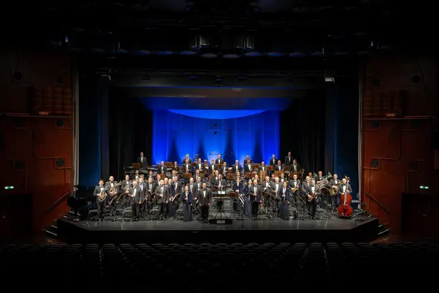Das Musikkorps der Bundeswehr spielt am 10. November ein Benefizkonzert im Saalbau. | Foto: Musikkorps der Bundeswehr