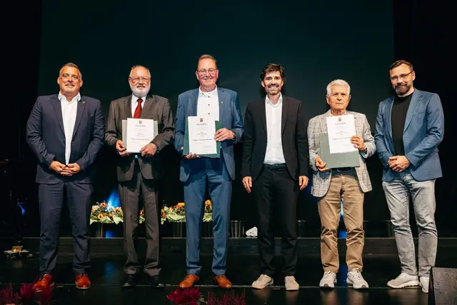 Drei langjährig engagierte Kommunalpolitiker aus dem Rhein-Pfalz-Kreis erhalten die Freiherr-vom-Stein-Plakette. | Foto: © Martin Koch