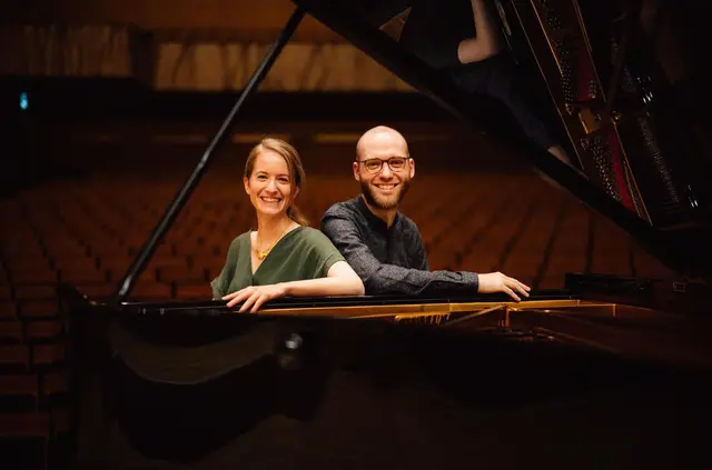 Das Onyx Klavierduo, bestehend aus Marie-Thérèse Zahnlecker und Jonas Gleim. | Foto: Lukas Diller