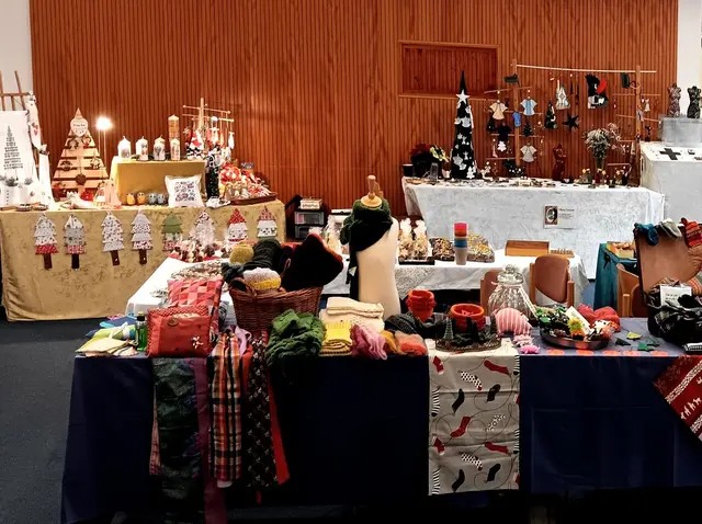 Eine Übersicht der Kunstausstellung des Hobbykreises Bad Dürkheim. | Foto: Hobbykreis Bad Dürkheim