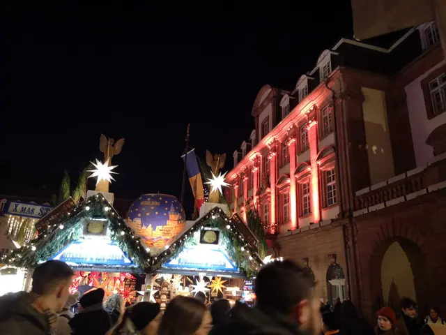 Weihnachtsmarkt | Foto: Walter Fromkorth