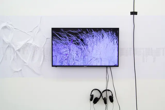 Anna Barham: Out of the gravel, IAC Villeurbanne, FR, 2022. Courtesy: Die Künstlerin und Arcade, London | Foto: Anna Barham